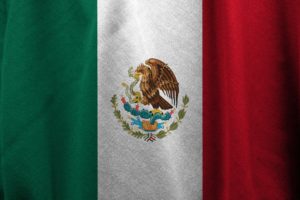 drapeau mexicain vert blanc rouge
