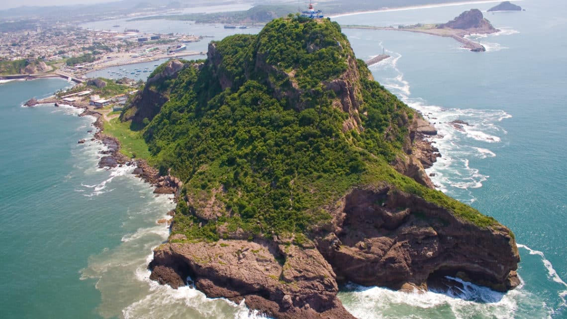 Le phare d’Isla El Creston | vue magique sur Mazatlan
