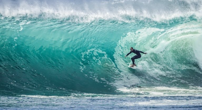 Le surf à Puerto Escondido | Spot de vagues géantes