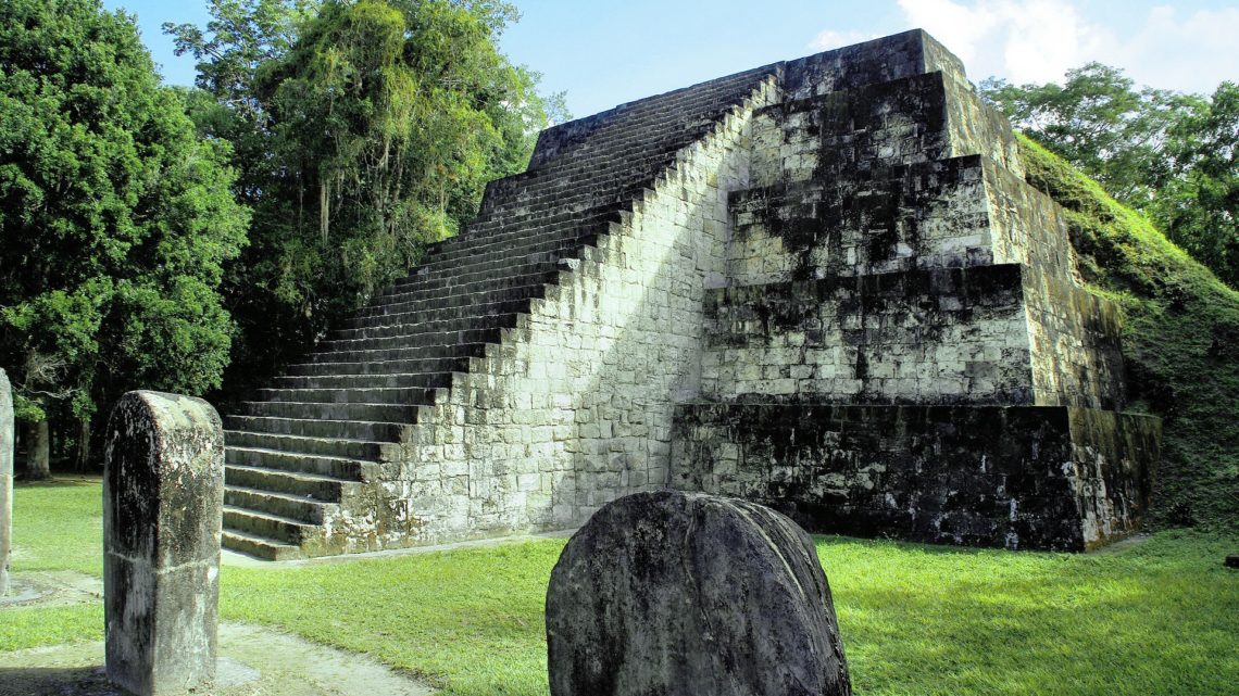Comment se rendre à Tikal (Guatemala) ? | Guide de voyage
