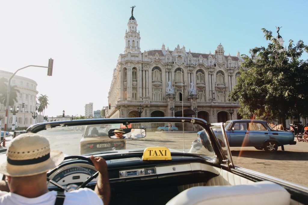 Combien ça coûte de prendre le taxi à Cuba ?