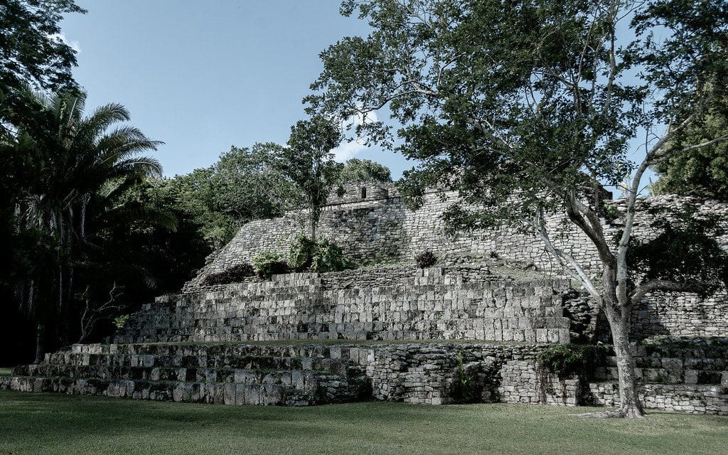 Kohunlich site archéologique Chetumal Mexique