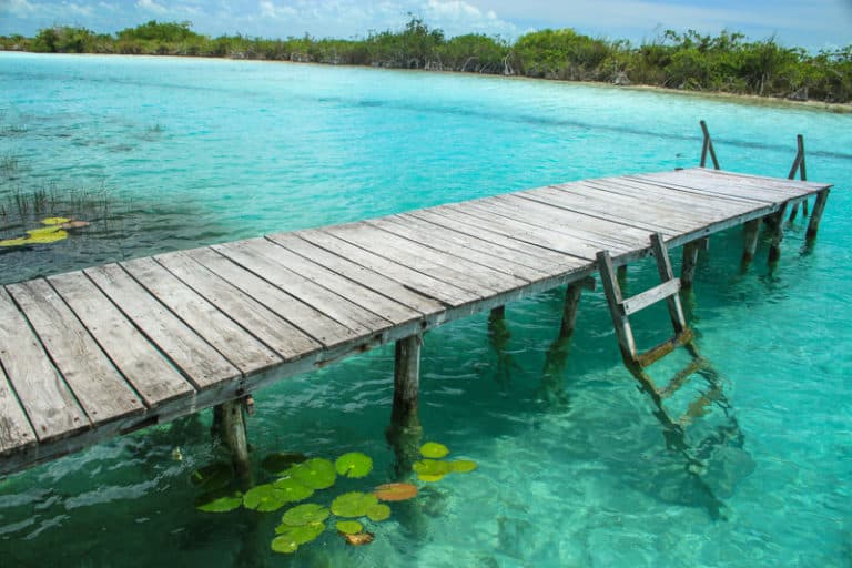 Comment aller de Cancún à Bacalar ? Bus, voiture, excursion