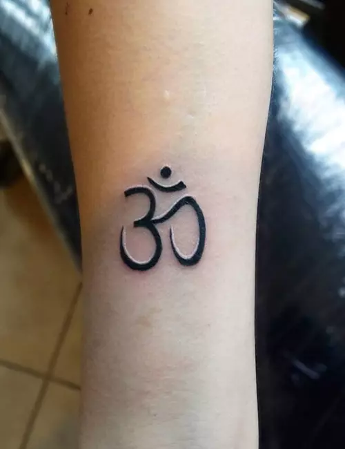 Om-Tattoo