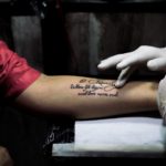 Un tatouage de votre citation préférée