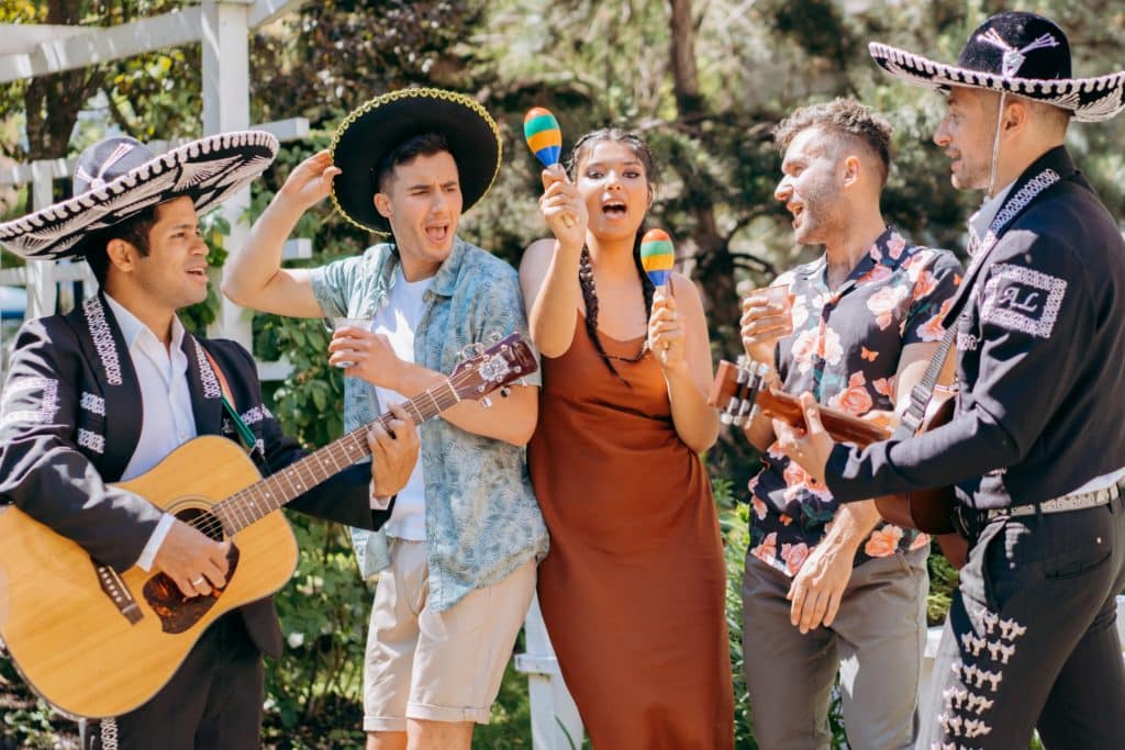 Les mariachis : anniversaire thème mexique