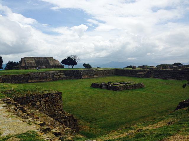 Monte Alban d'Oaxaca au Mexique