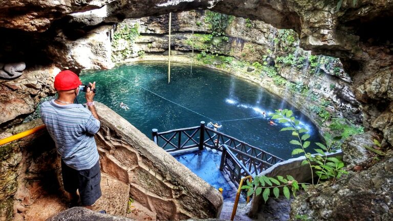 Cenote Saamal à Valladolid au Mexique