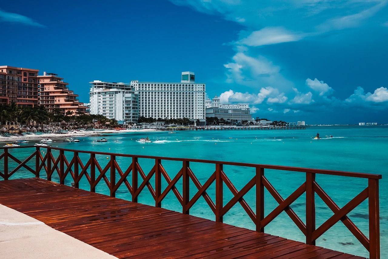 Pourquoi les touristes vont à Cancun ?