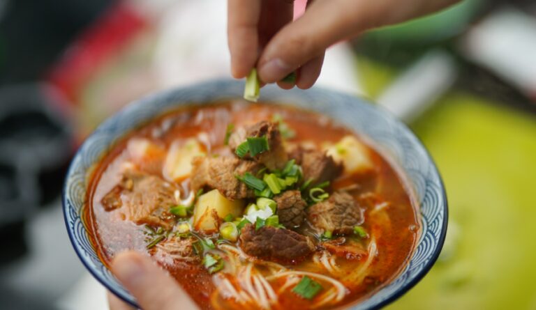 Recette traditionnelle de Sopa de Fideo : un délice mexicain